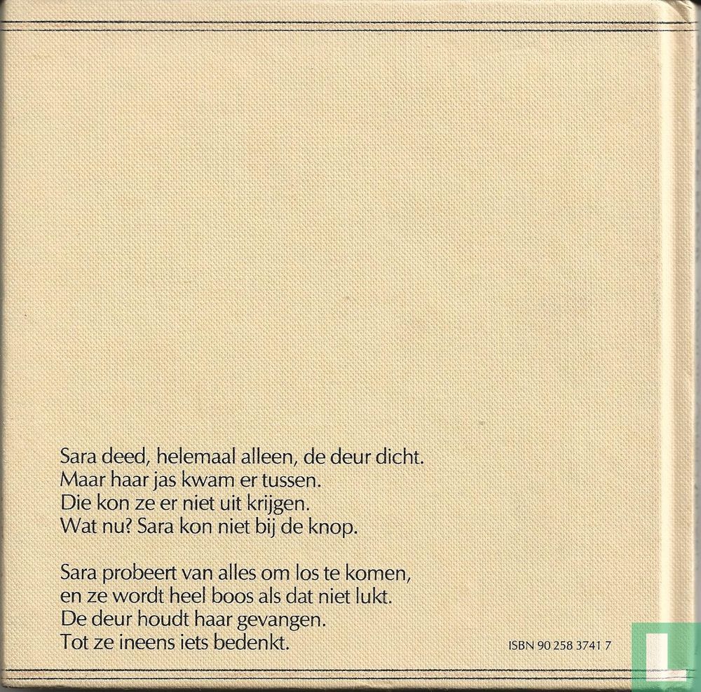 Sara en de deur