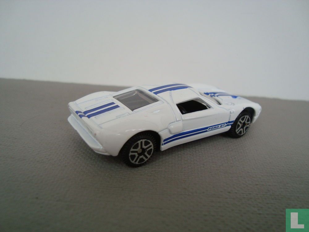 Ford GT