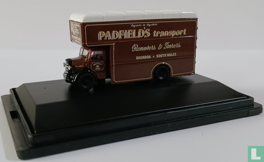Bedford Luton Van Padfields Transport