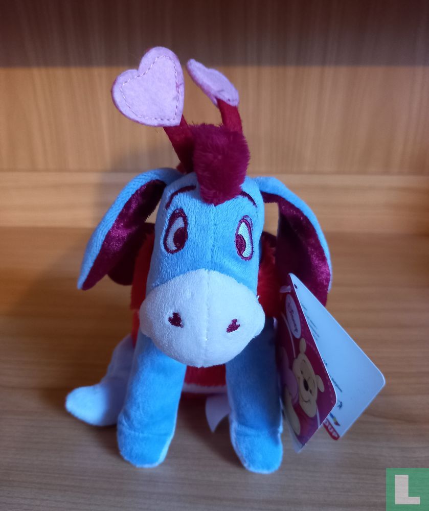 Eeyore love bugs