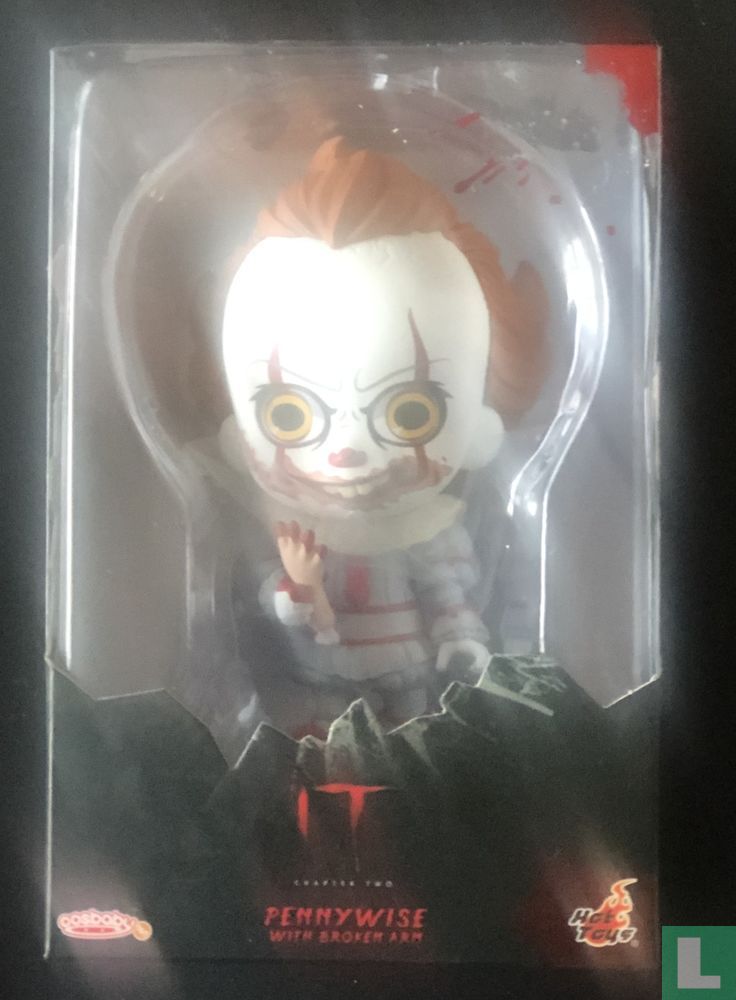 Pennywise (broken arm) - IT, Chapter Two