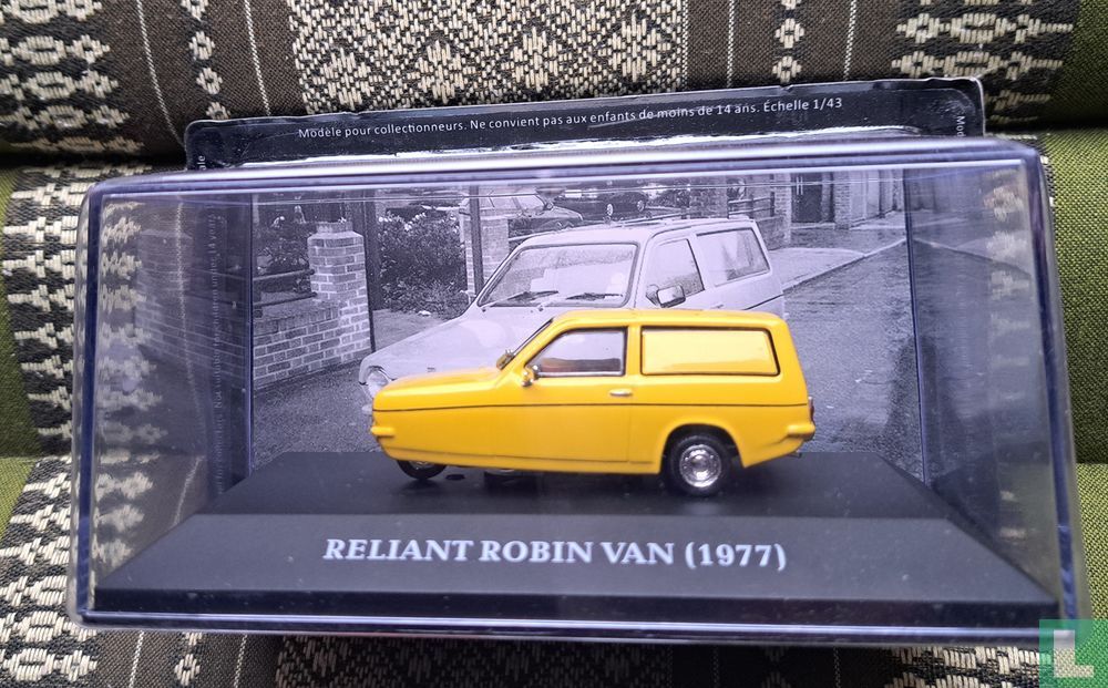 Reliant Robin