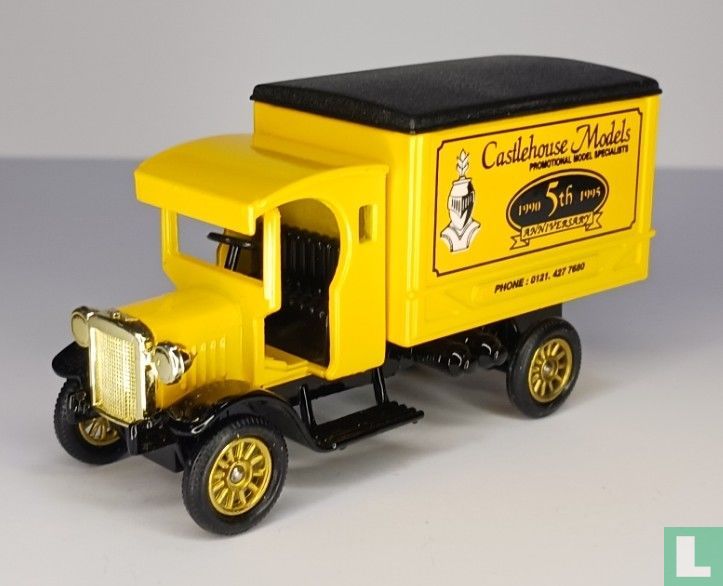 Dennis Delivery Van