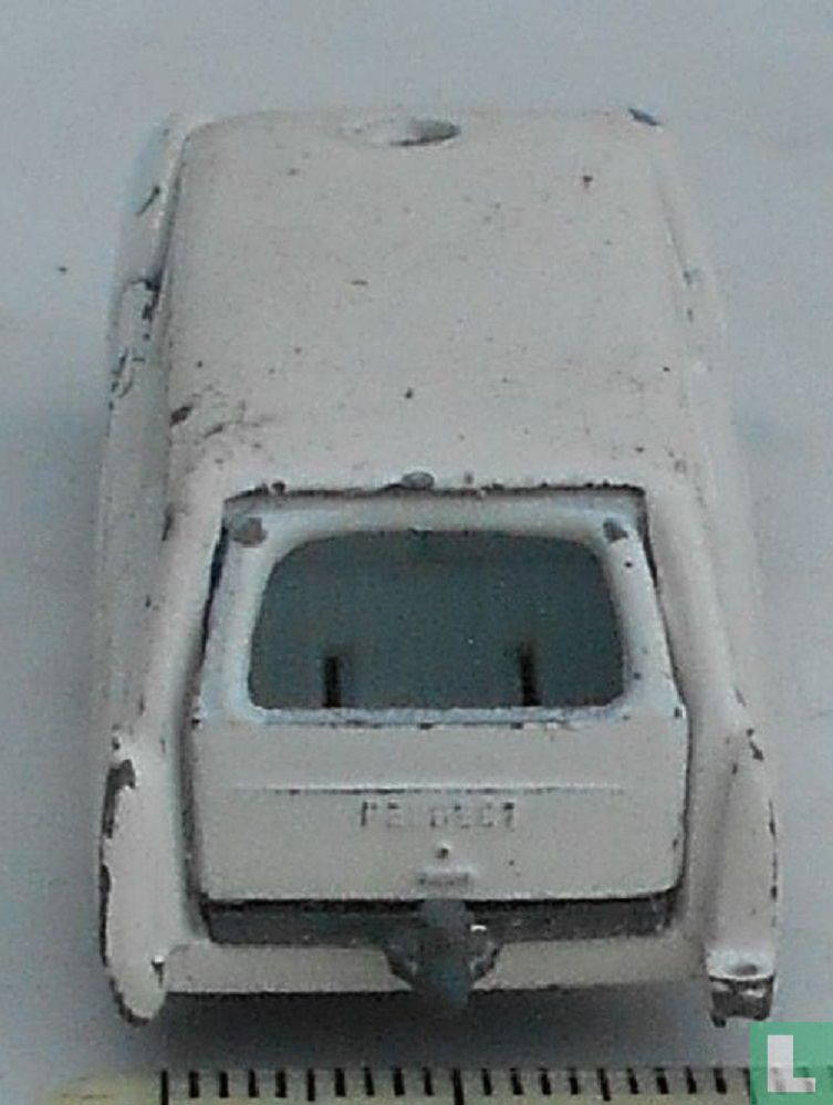 Peugeot 404 Ambulance