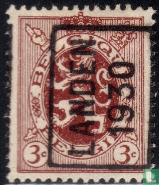 Heraldic lion