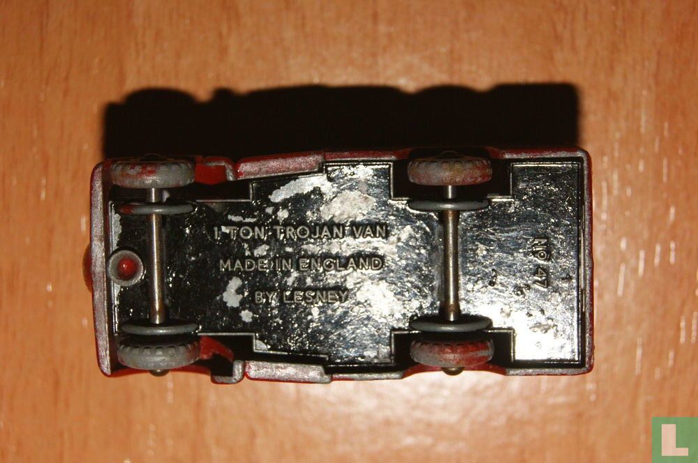 Ton Trojan Van - Royal Mail