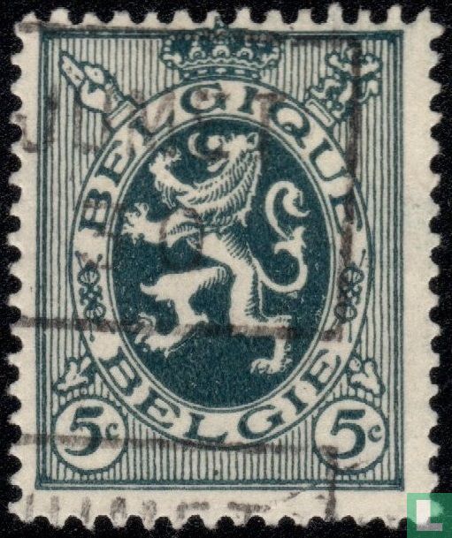 Heraldic lion