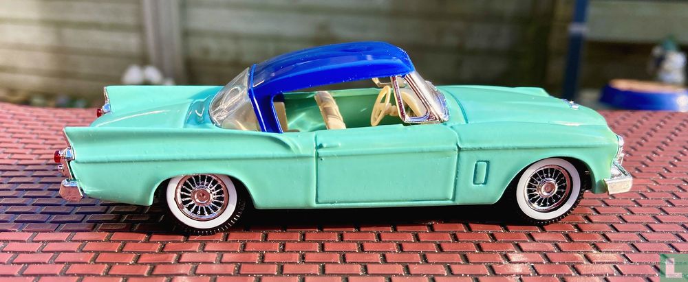 Studebaker Silverhawk