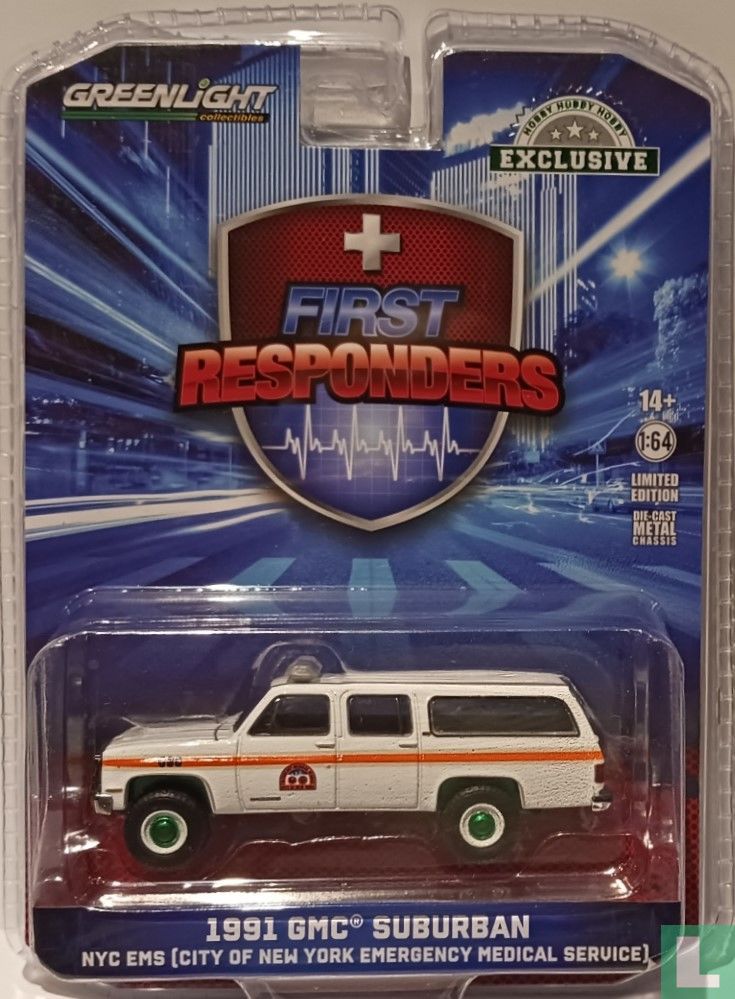 GMC Suburban 'NYC EMS'