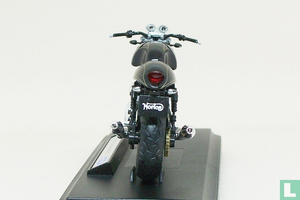 Norton Commando 961 SE