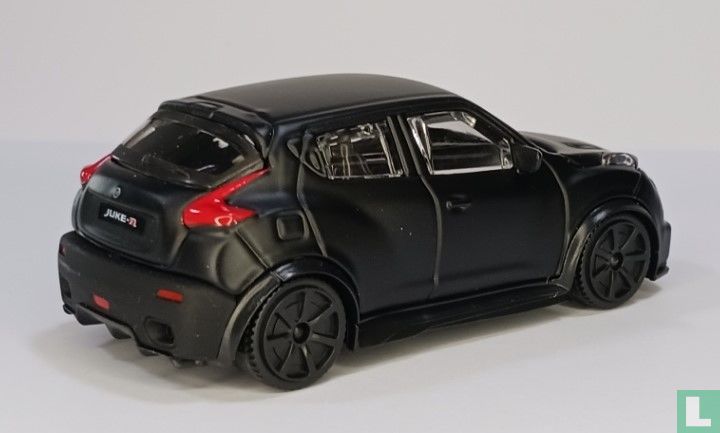 Nissan Juke-R