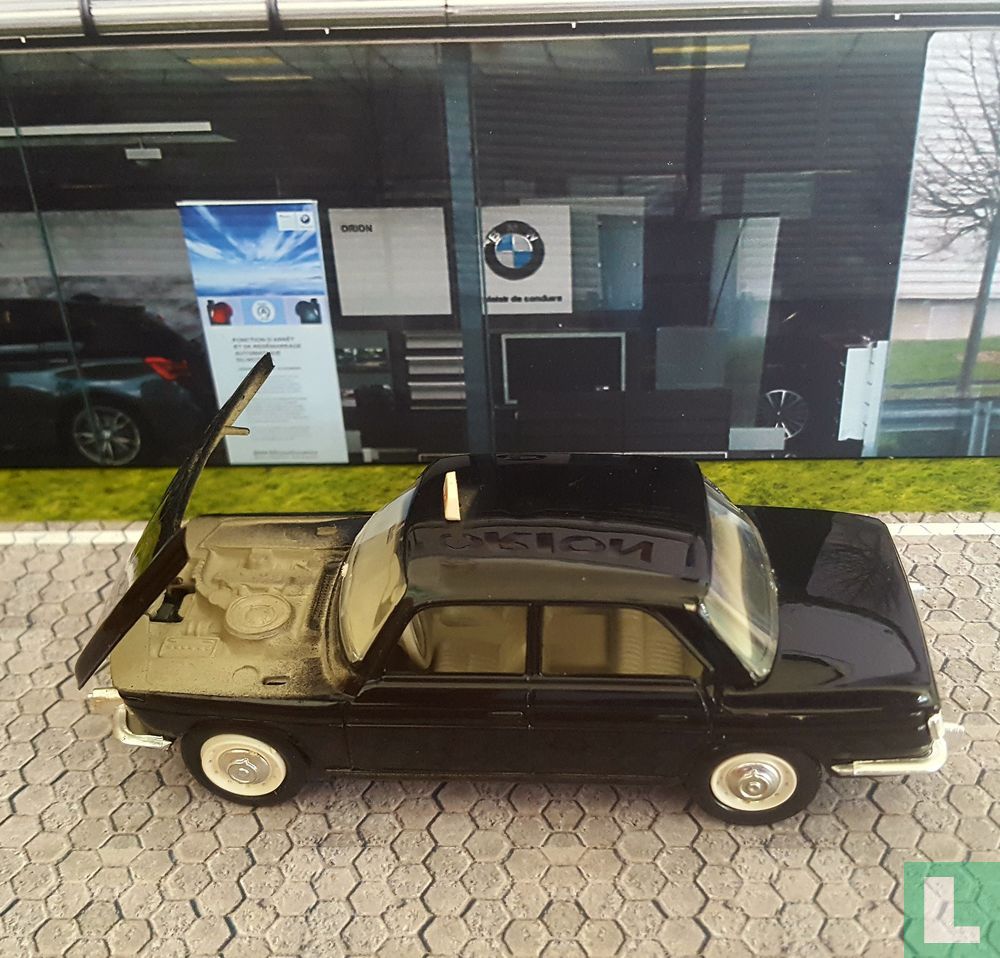 BMW 2000 Taxi