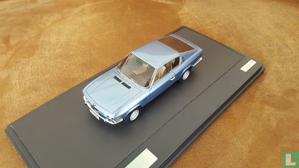 BMW 2002 GT4