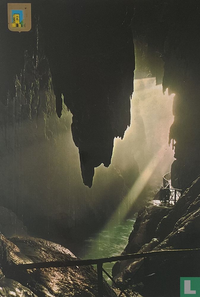  Monasterio de Piedra-Gruta de Iris