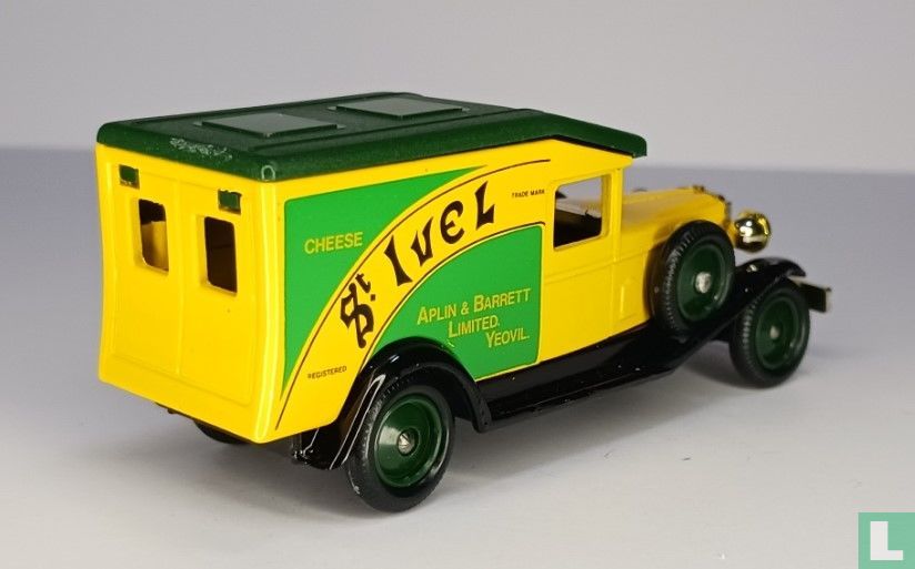 Packard Van 'St. Ivel'