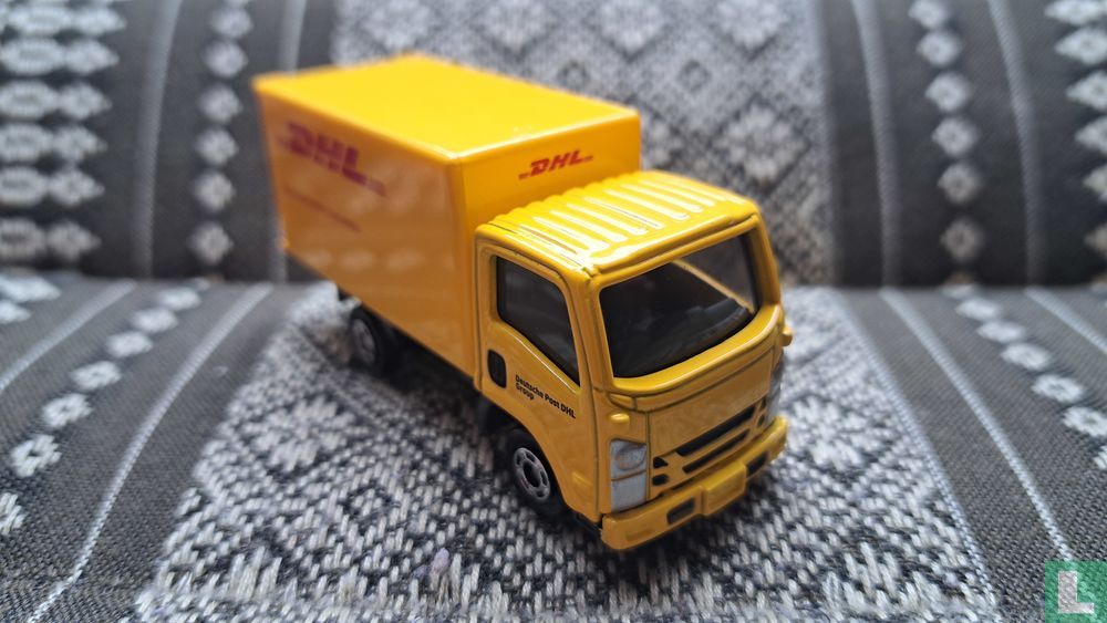 Isuzu Elf 'DHL'