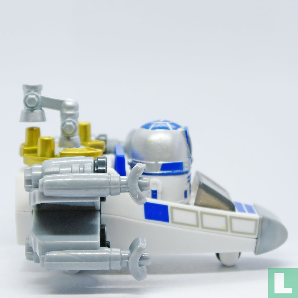 R2-D2 & X-Wing