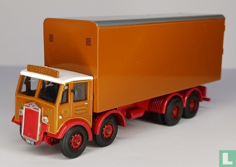 Albion CX7 Box Van