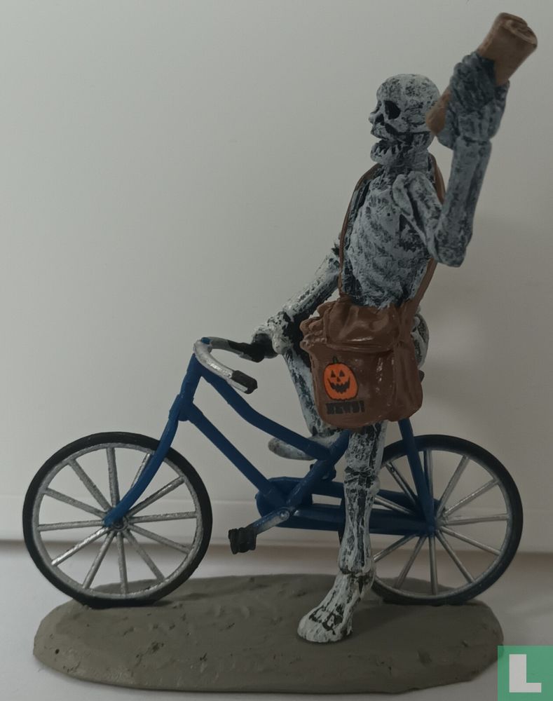 Newspaper boy