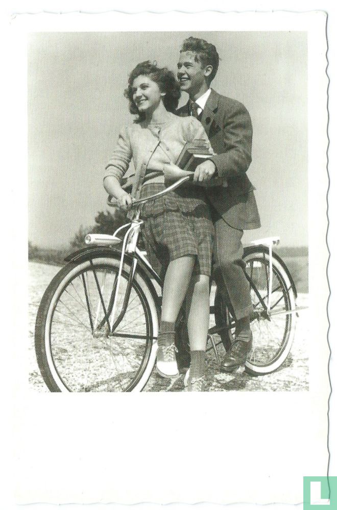 Op de fiets (0243)