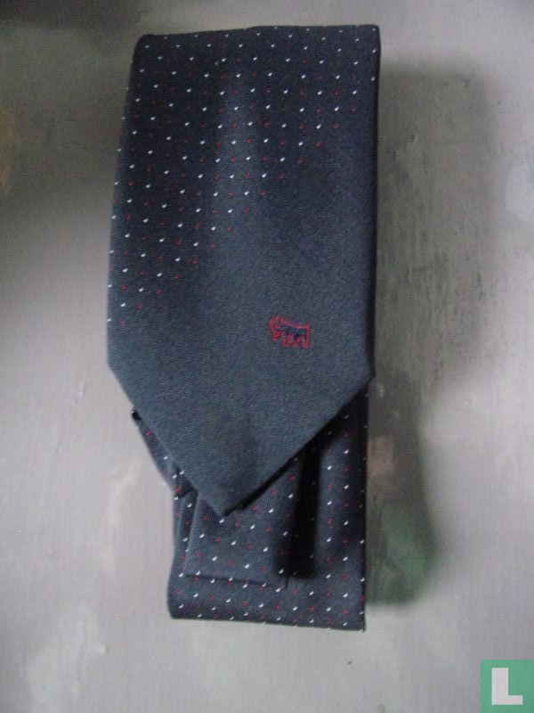 Necktie Mammoth