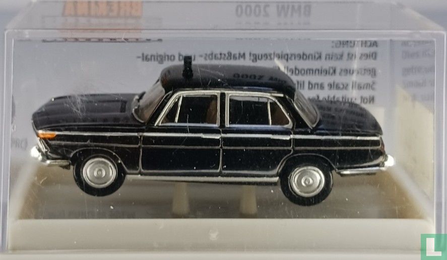 BMW 2000