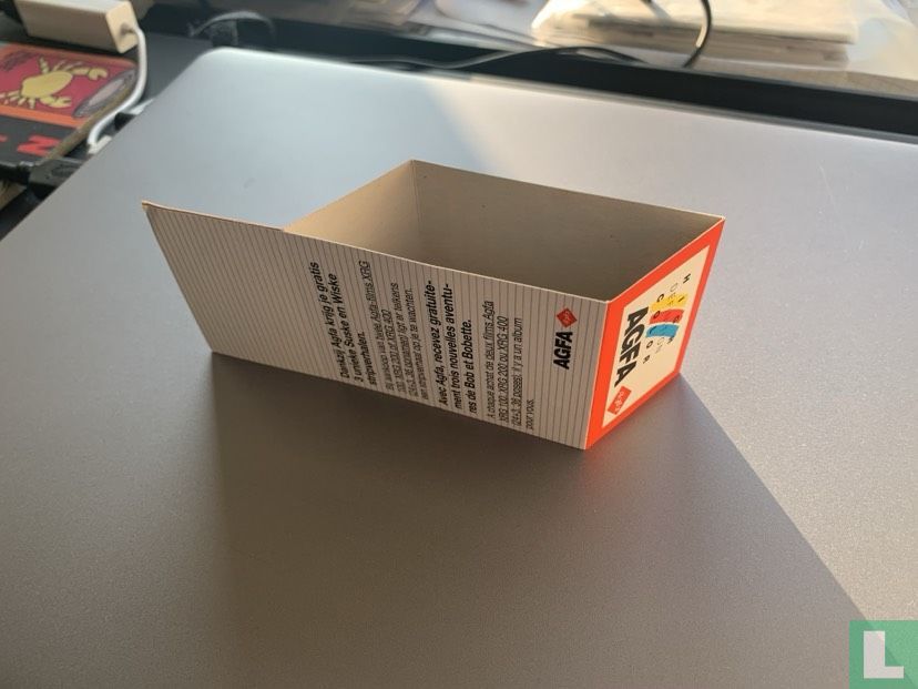 Packaging/casing for 2 Agfa films