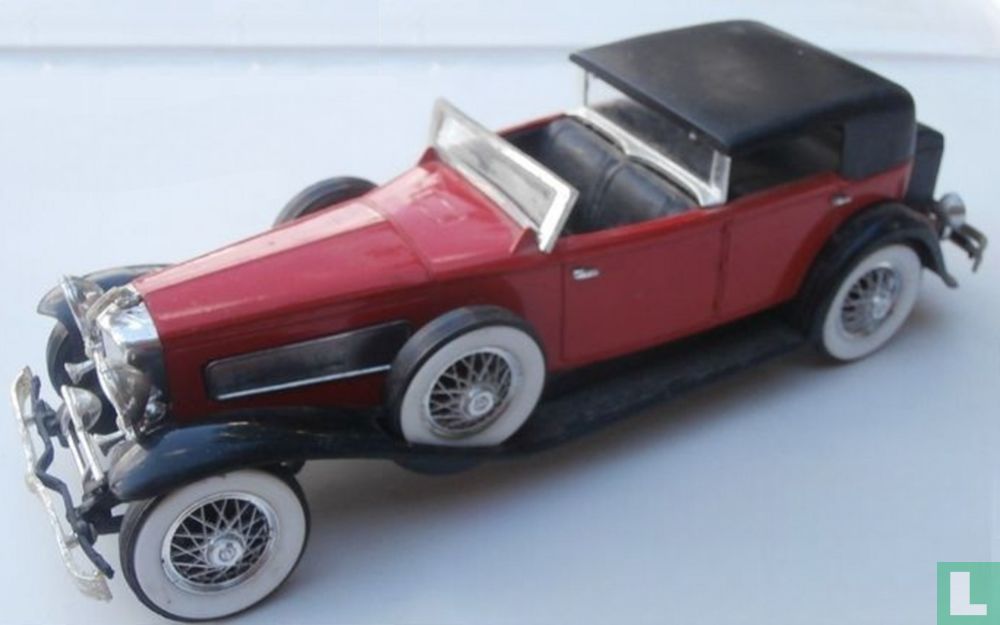 Duesenberg 