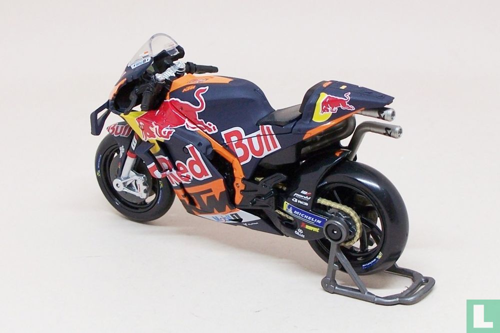 KTM RC16 #33