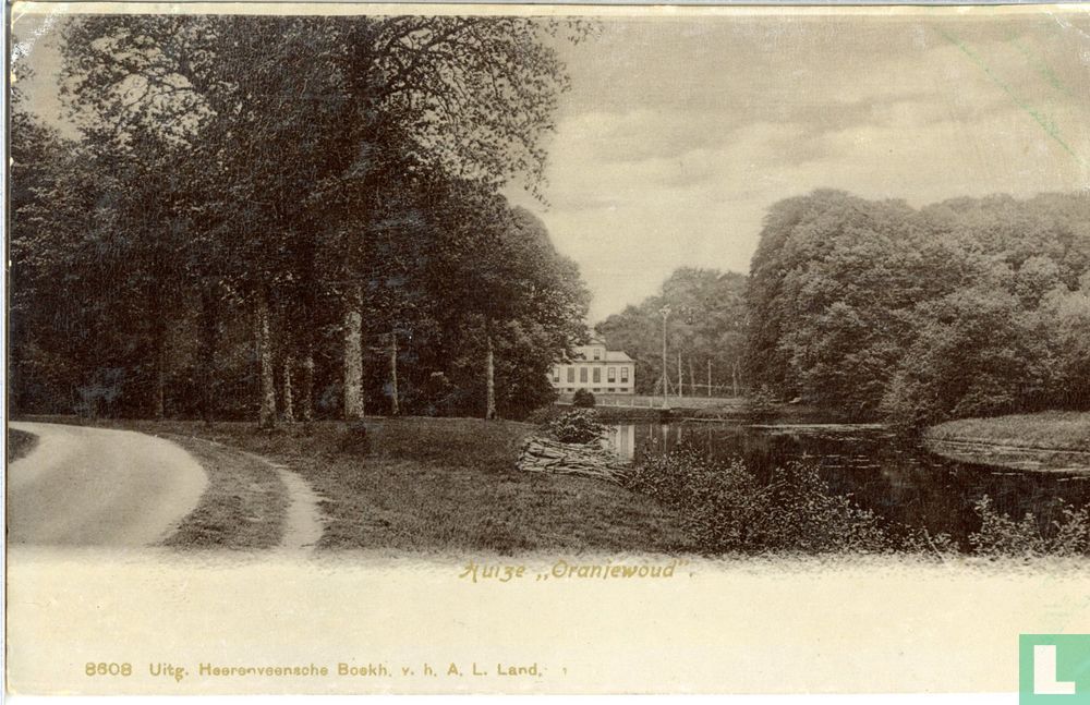 Huize "Oranjewoud".