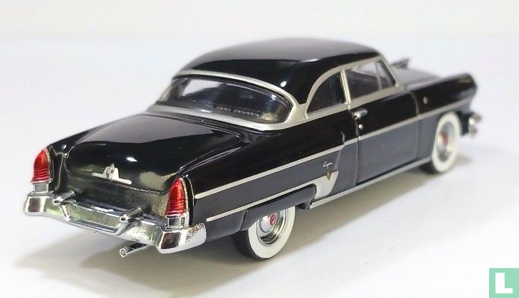 Lincoln Capri
