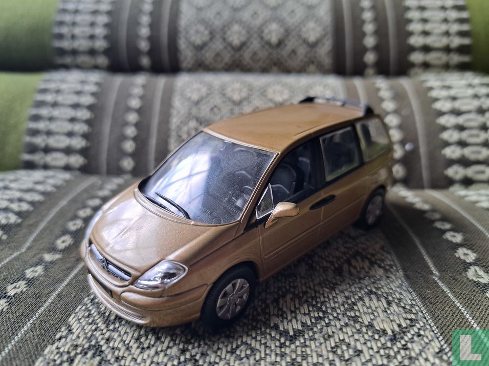Citroën C8