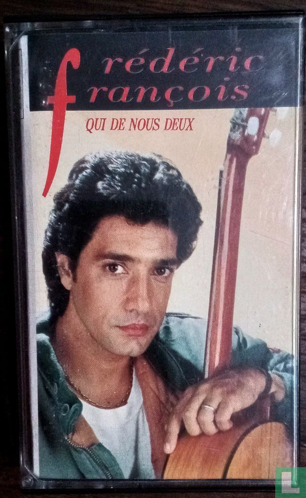 Qui de nous deux.