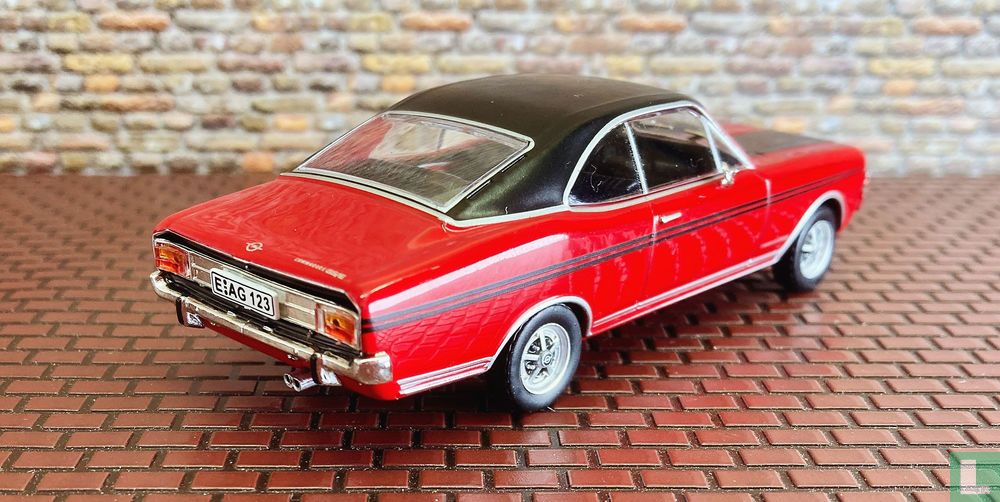 Opel Commodore A Coupé GS/E