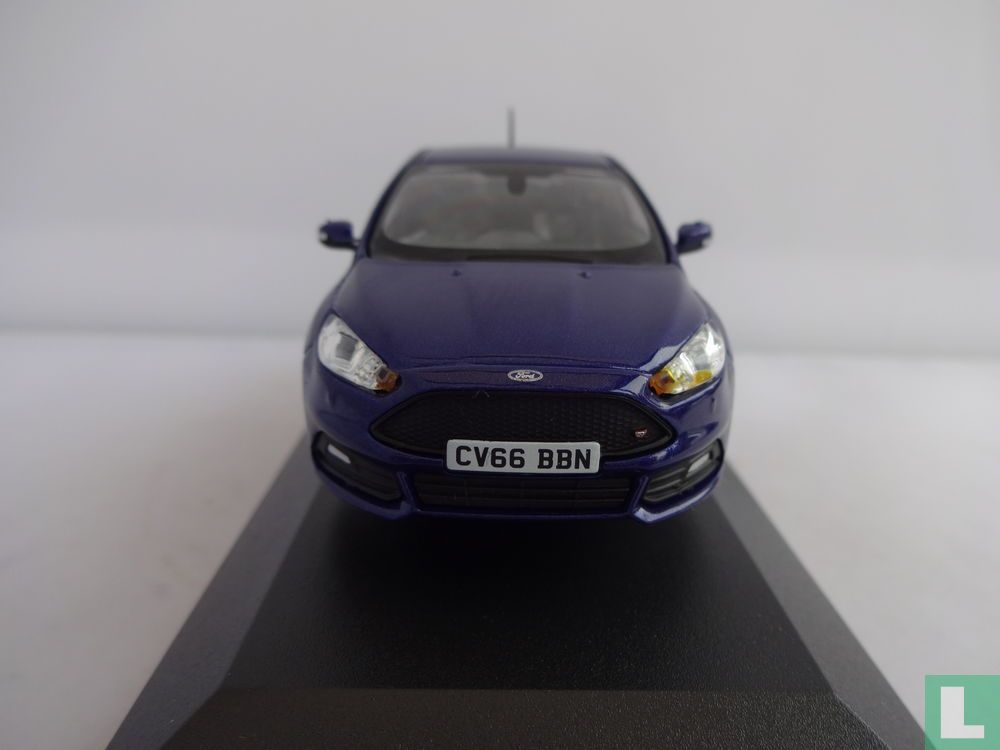 Ford Focus Mk3 ST-3
