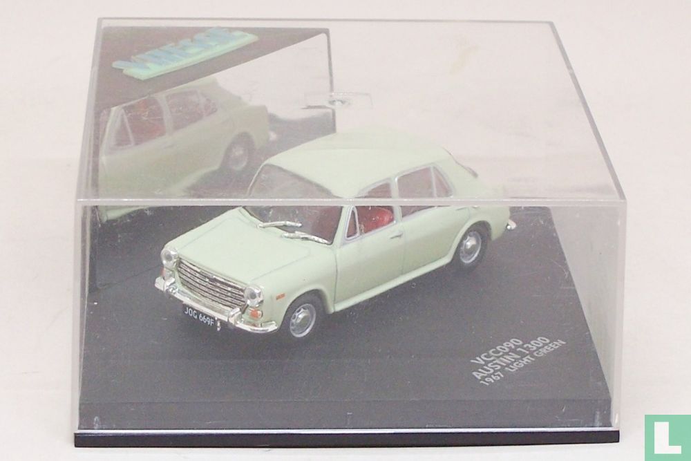 Austin 1300