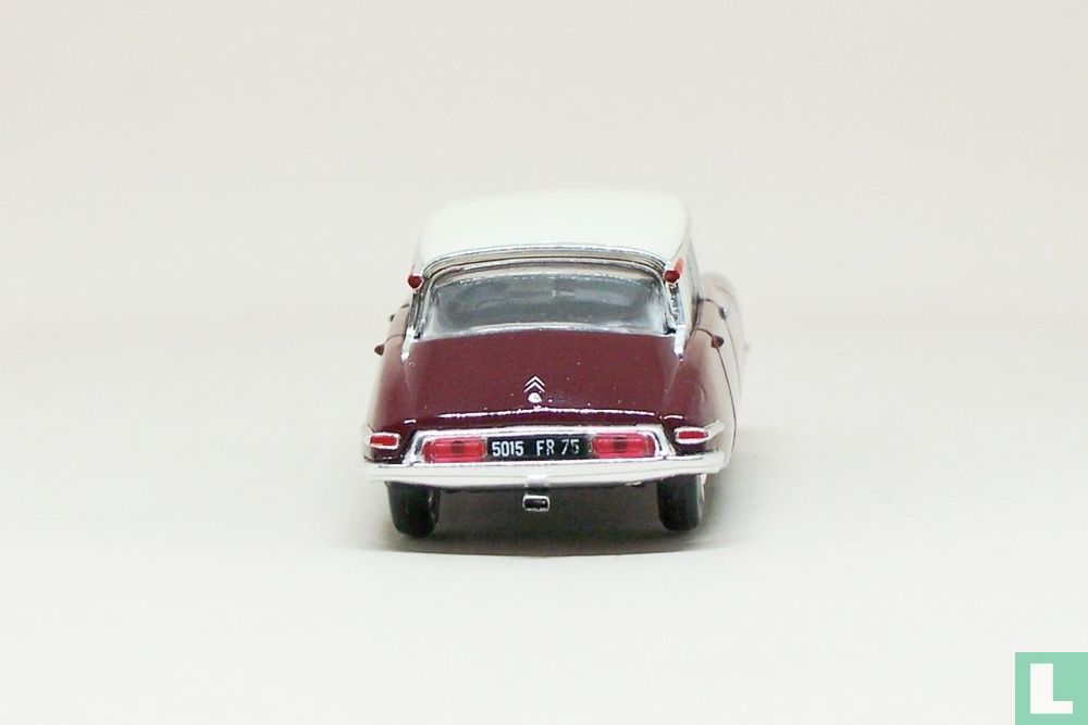 Citroën DS19