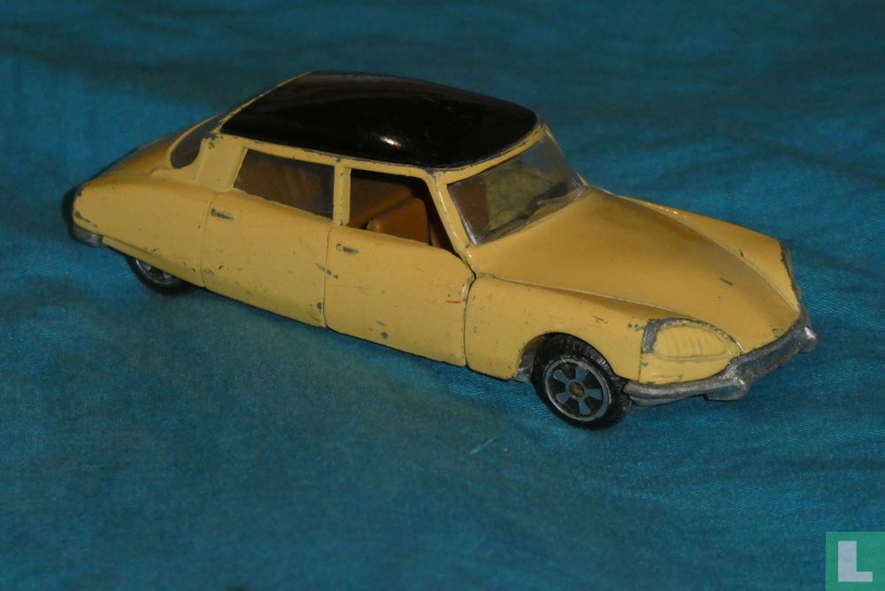 Citroën DS 21