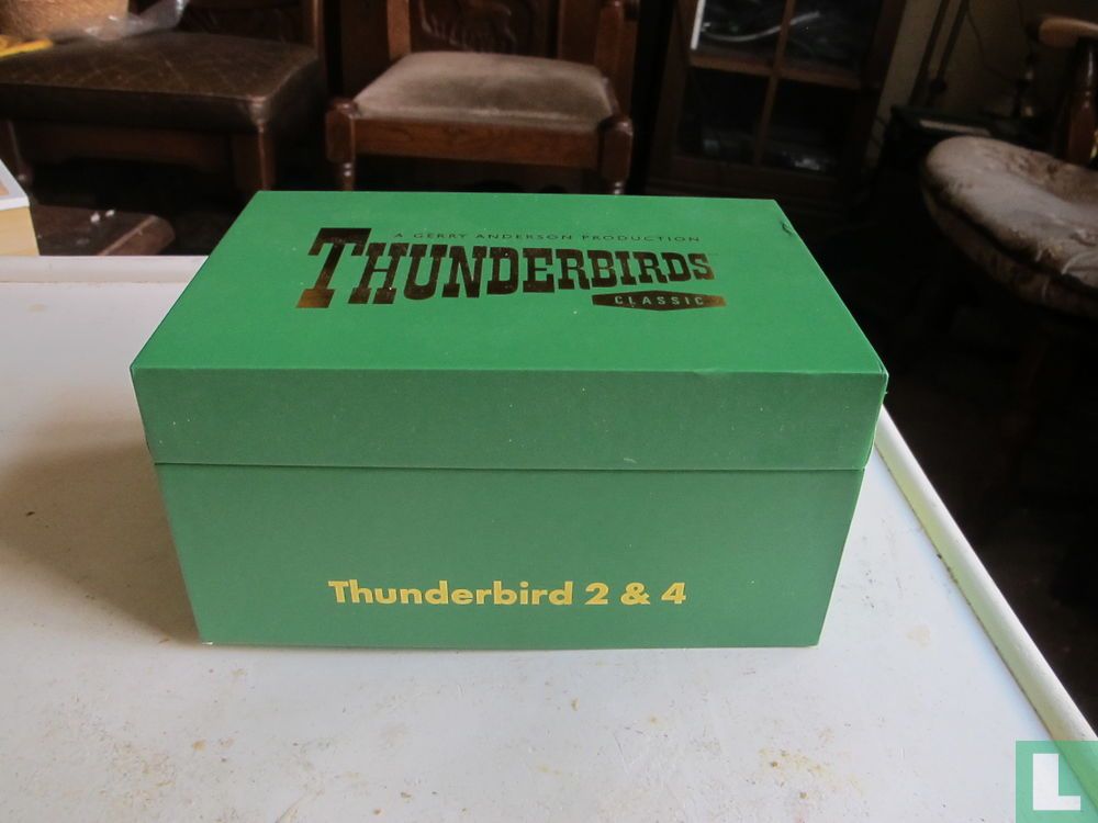 Thunderbird 2 & 4