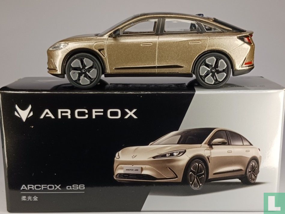 Arcfox S6