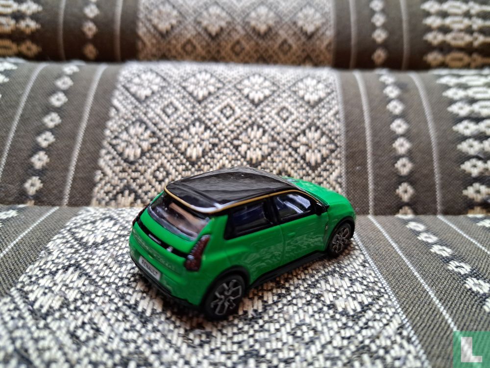 Renault 5 e-tech 100% electric