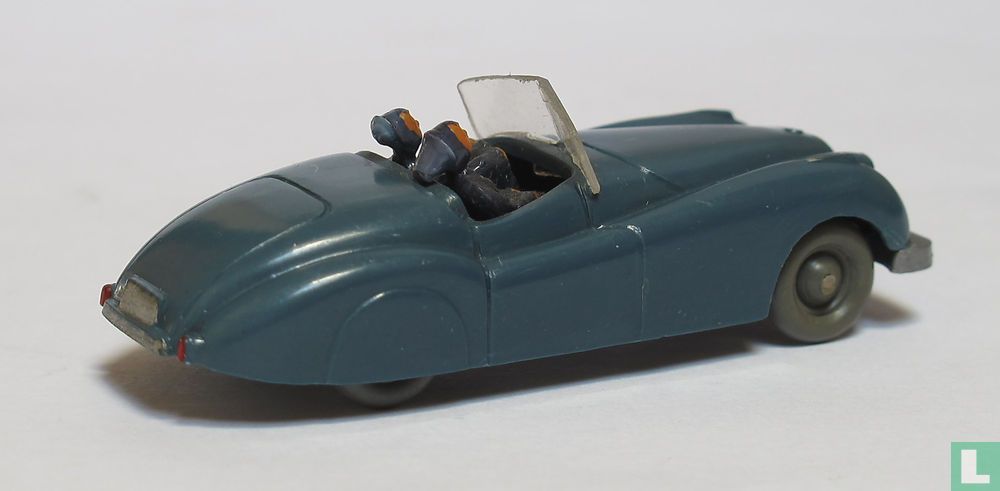 Jaguar XK