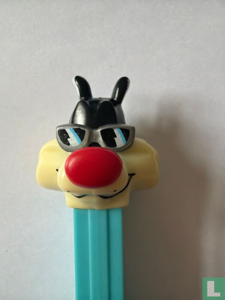 Sylvester mit Brille 