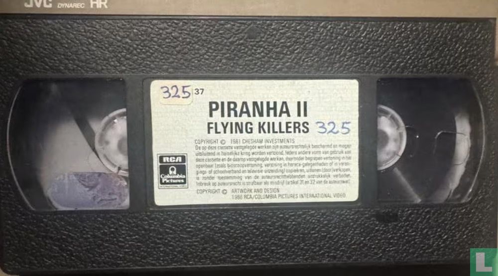 Piranha II Flying Killers