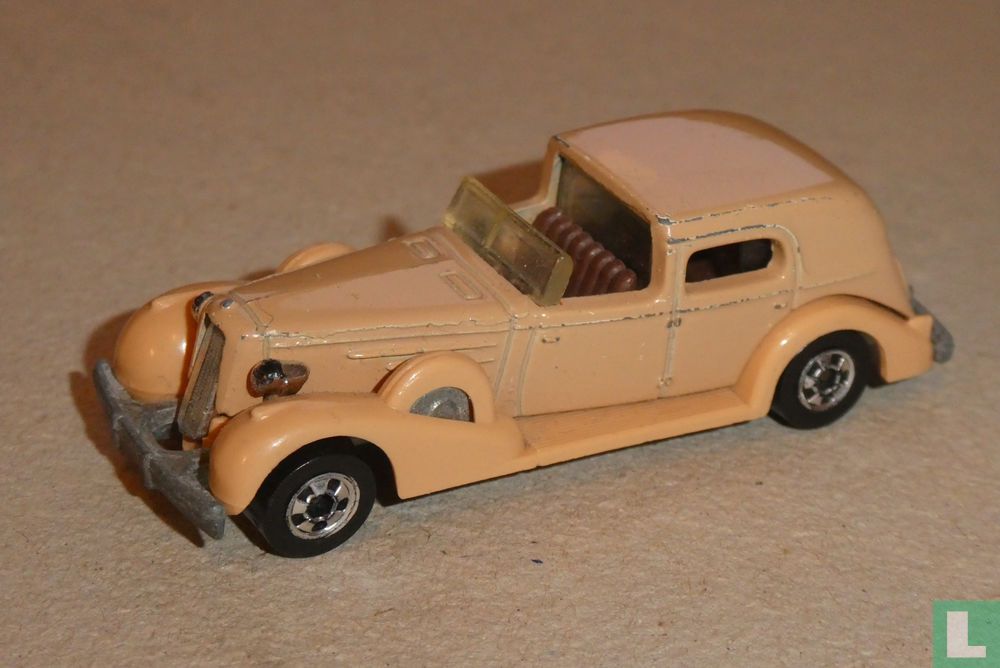 '35 Classic Caddy 