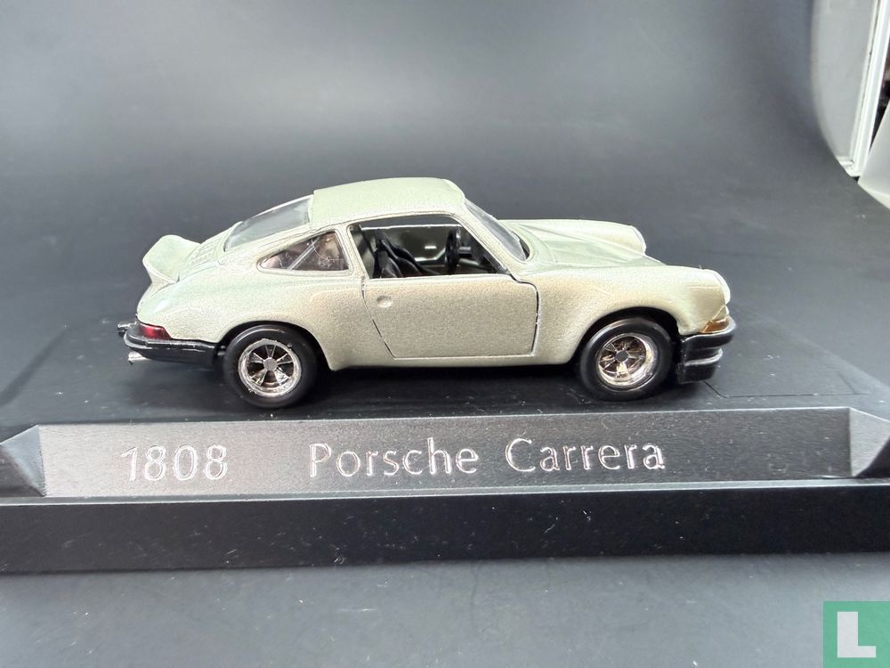 Porsche 911 Carrera