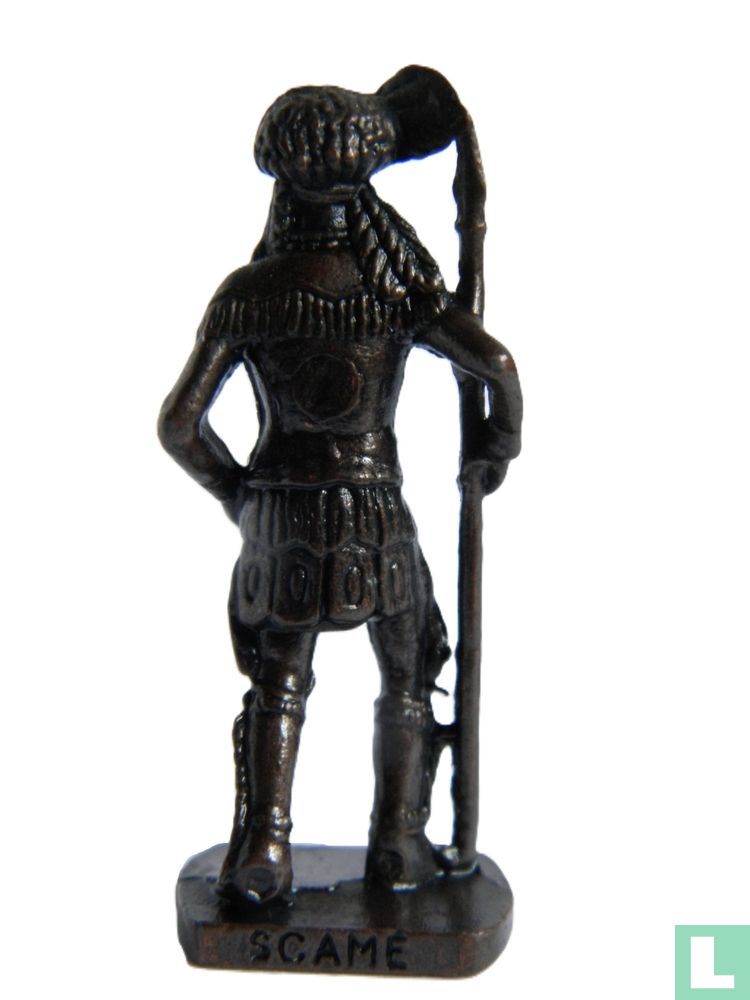 Cut-Nose (bronze)