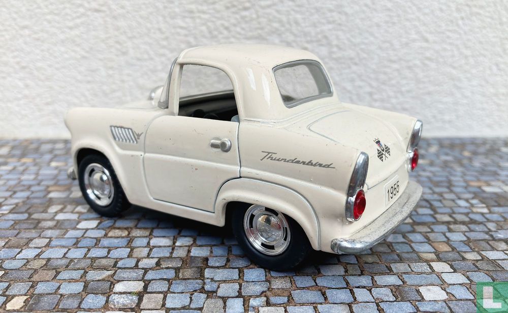 Little Thunderbird