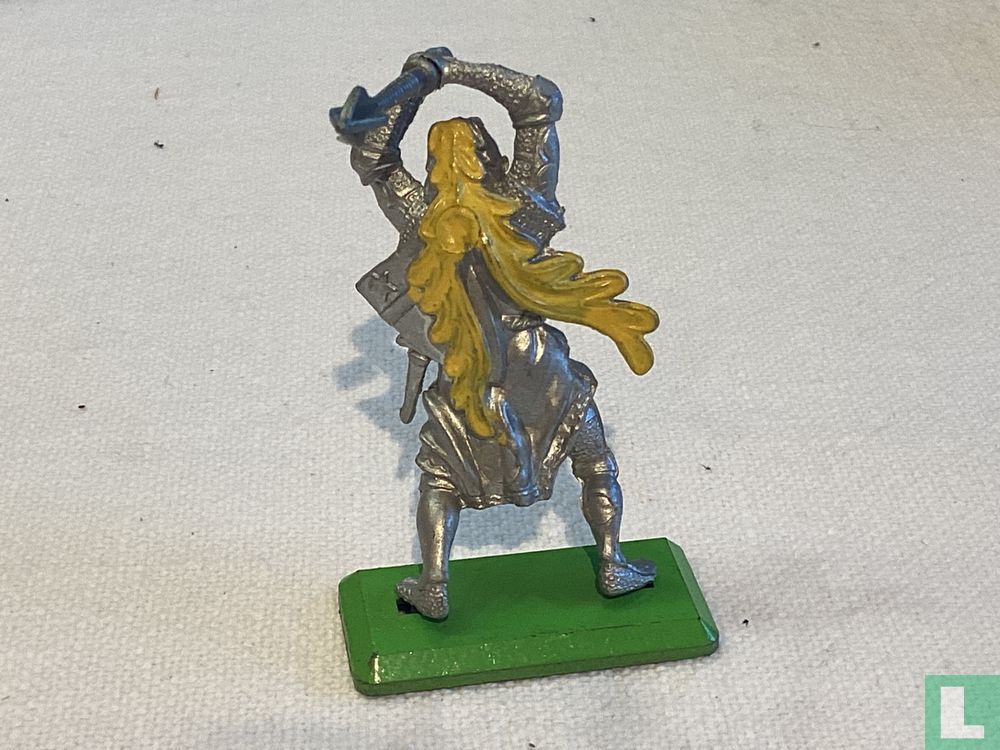 Cross Knight