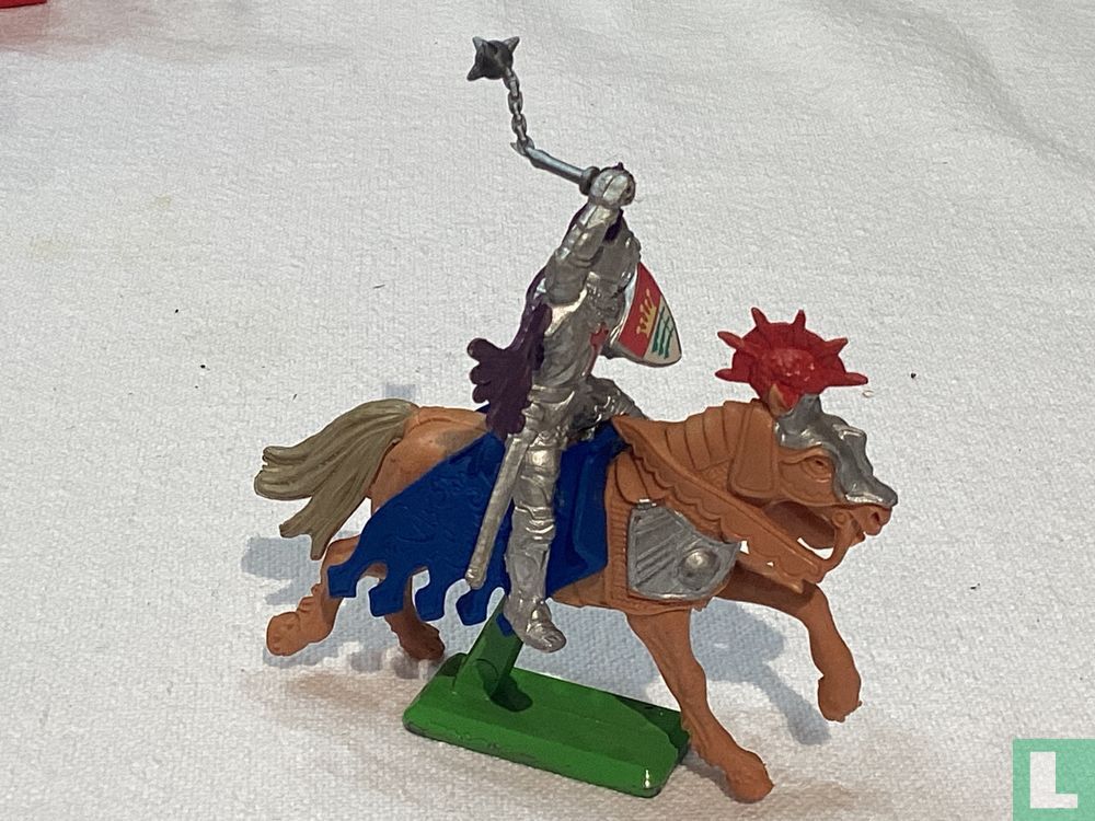 Chevalier à cheval
